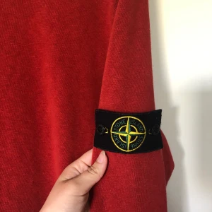 Stone Island tröja - Mycket bra skick, kan mötas upp i Malmö annars tillkommer frakt