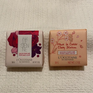 Loccitane tvål - Tvålbarer från loccitane mitt favvomärke!!! Säljer pga att jag har hur mycke som helst. Luktar fantastiskt!!!! Från Australien så ej säker att de finns styckvis här i sverige. 50 kr styck båda för 80kr