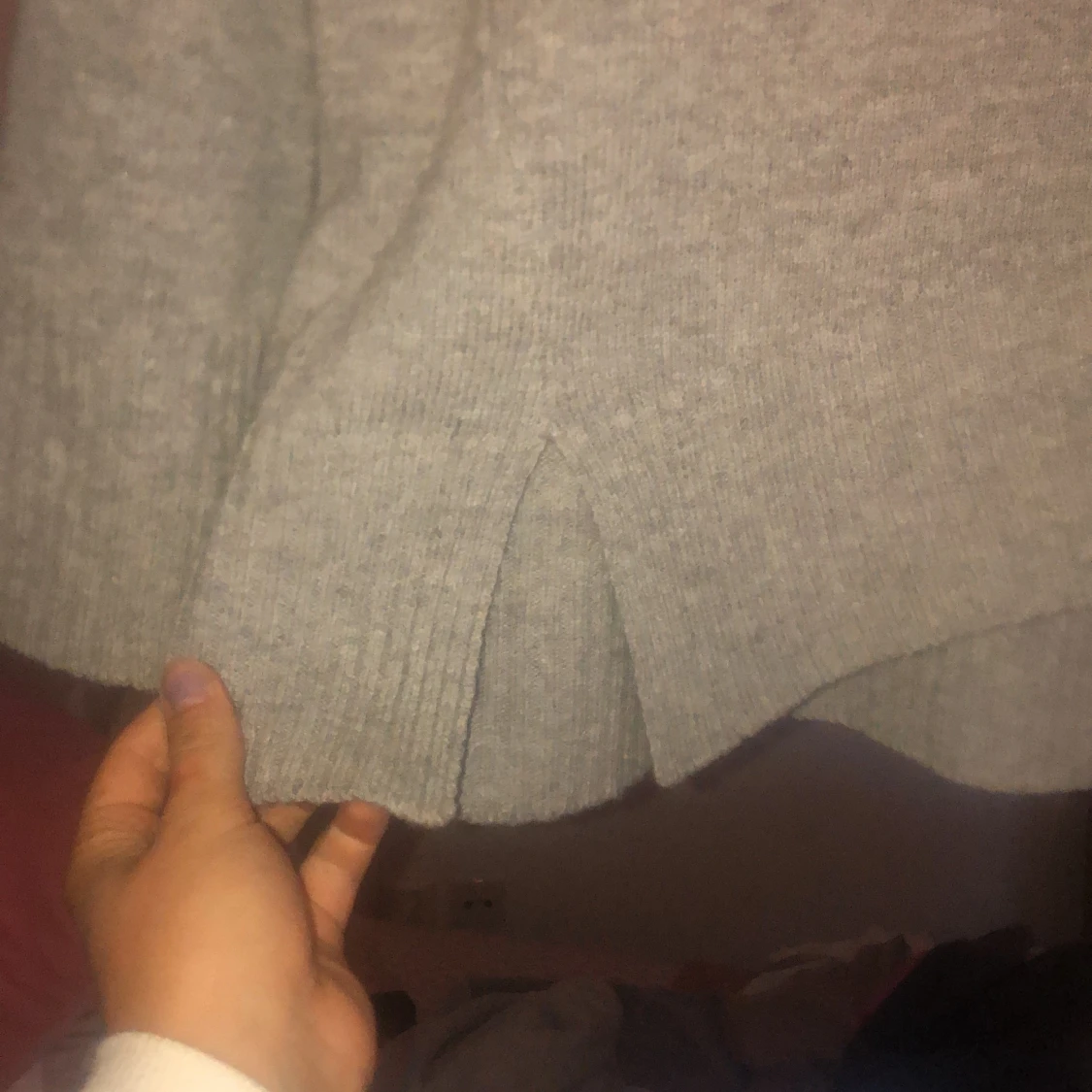 Grå stickad tröja  - 91