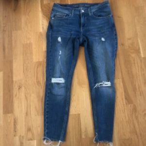 Jeans  - Jeans från Calvin Klein. Köptes för 1100 kr men säljer del nu för 300. W29 L30.