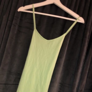 Fina klänningar från New yorker - Nyskick på båda , En för 40 kr eller båda för 60 kr ☺️