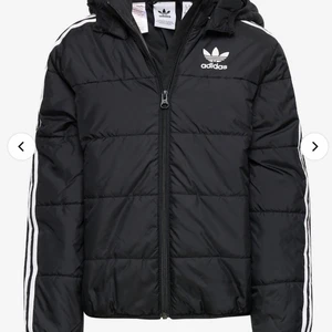Adidas Jacka  - Storlek 36