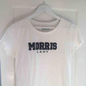 Vit T-shirt från Morris, superskön och riktig bra kvalité 