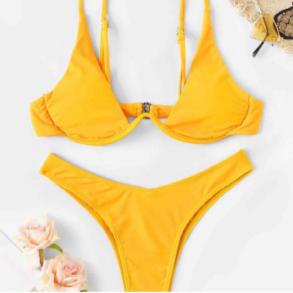 Gul bikini Övrigt Plick Second Hand