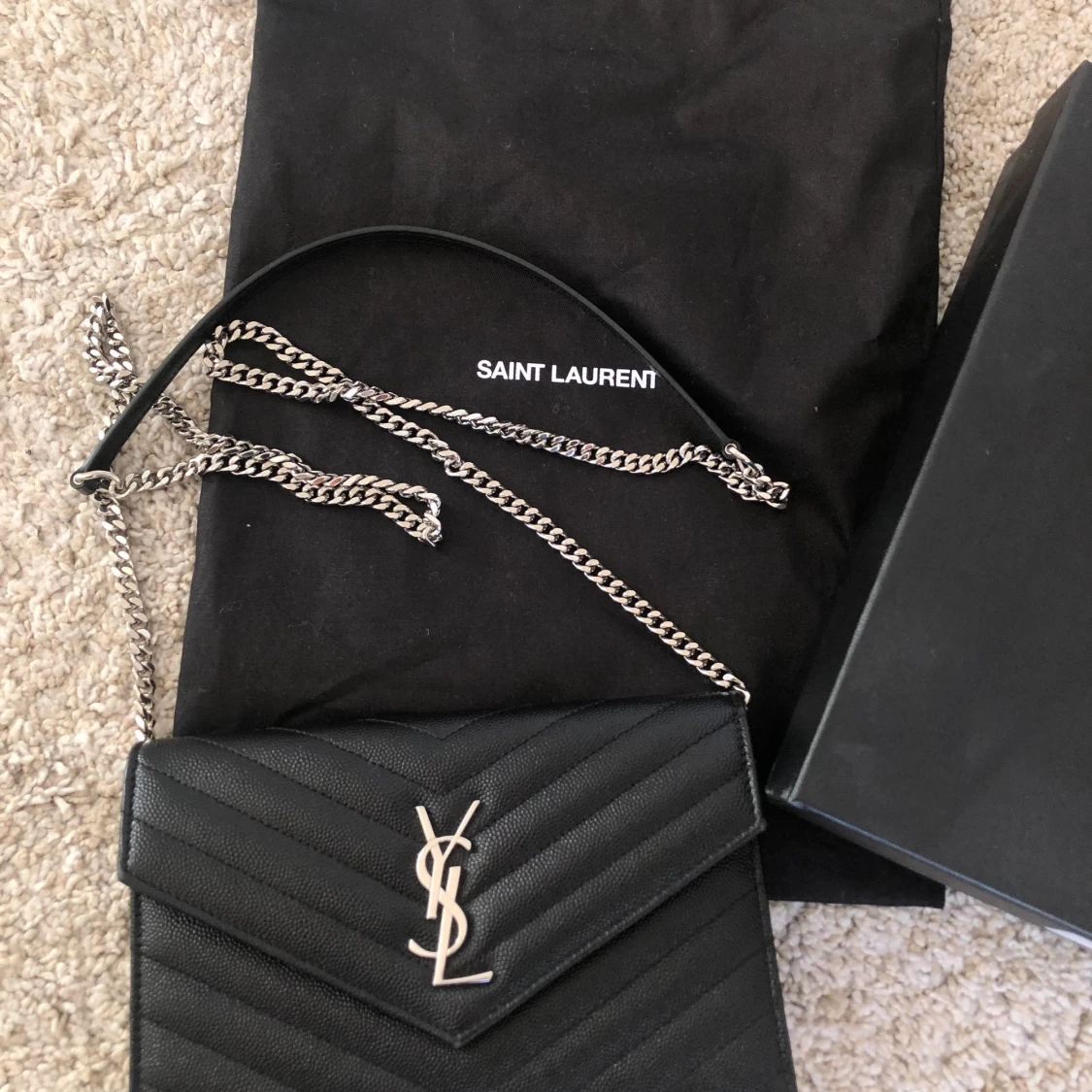 Ysl väska