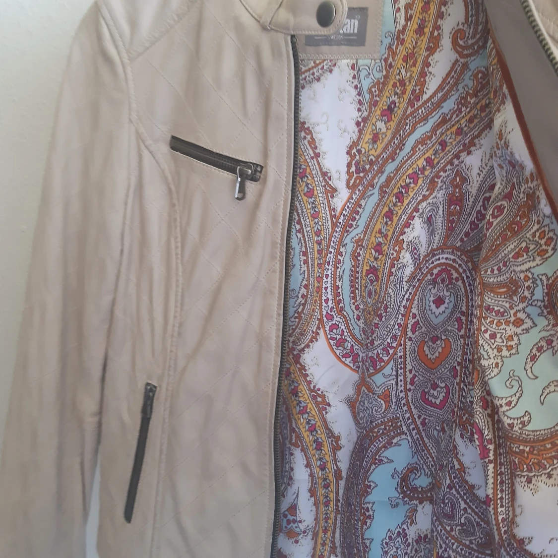 Helt ny Molltan skinjacka - 91