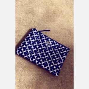 Malene Birger - Malene Birger väska i skinn. Fattas remmen men kan ha vilken rem som helst. 