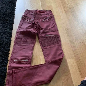  - Skinnimitation stretch byxor 