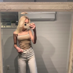 Linne - Linne från Gina tricot i stolek S. 50kr+22kr i frakt