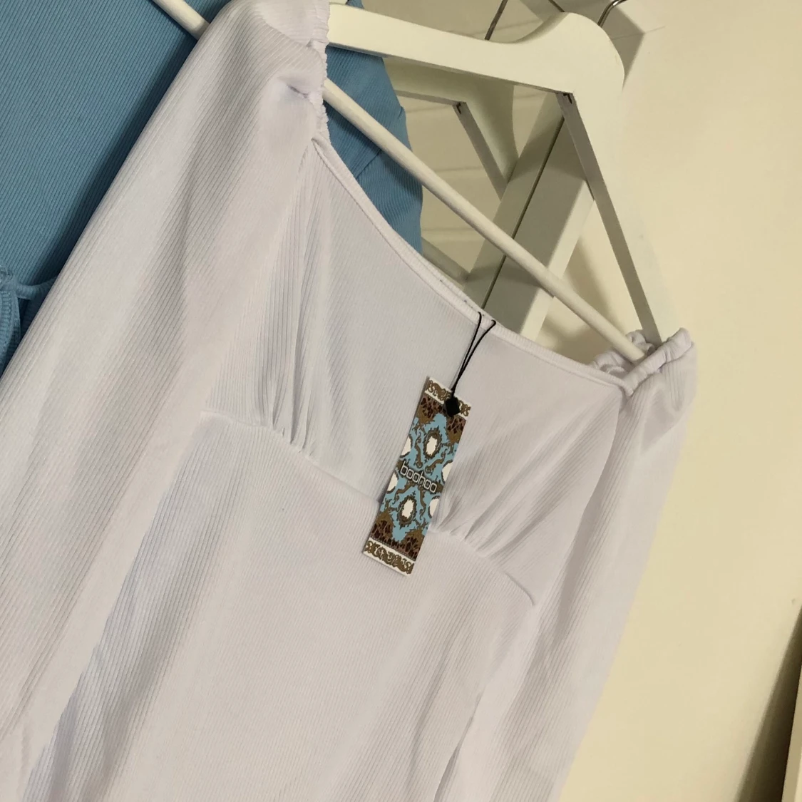 Vit långärmad blus från boohoo - 90