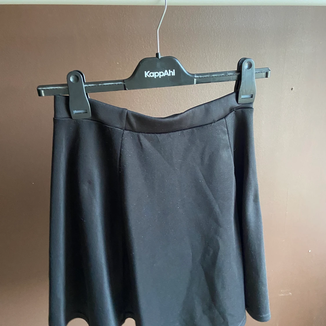 Glansig klockkjol - 90