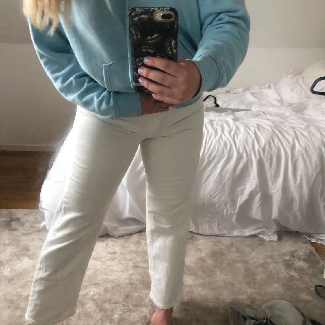 Vita jeans i Straight- modell - 90