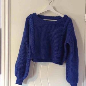  - Stickad tröja - använd en gång. Köpare står för frakt. 