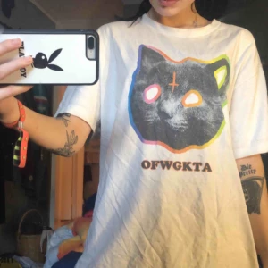  - Golf wang tshirt i storlek L