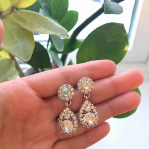  - Örhängen från Lily and rose i modellen ”Sofia”. Nyskick. Nypris: 495 🌹 Frakt tillkommer!