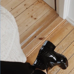 Boots från Aaltonen, köpt vintage.  - Boots köpta vintage, från Aaltonen. Aldrig använda av mig. Ej slitna. OBS. Jag fraktar tyvärr inte, utan möter upp i gbg/Borås 