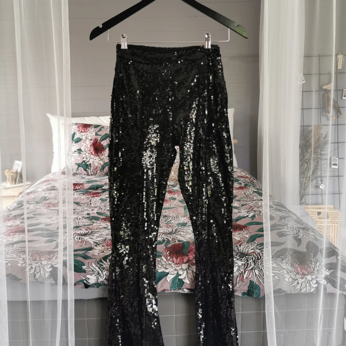 Paljettbyxor - 91