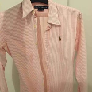 - Ralph Lauren skjorta oanvänd 