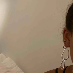  - Skitcoola örhängen!🍇