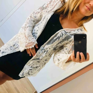  - Somrig tröja som längre inte kommer till användning. Kan hämtas eller skickas emot porto