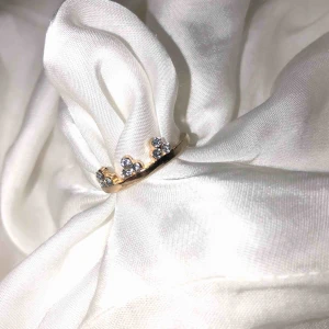  - Oanvänd ring, frakten ingår 