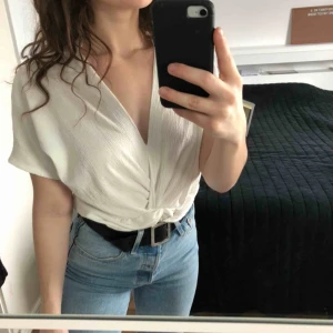  - Topp från Zara. Köparen betalar frakt