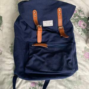 Säljer nu min fina ryggsäck då den ej kommer till användning längre, den söker ny ägare! 💕