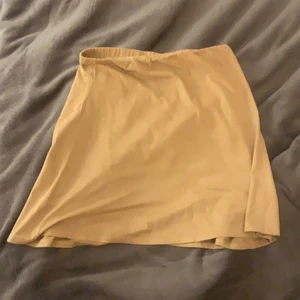 Mockakjol  - säljer en fett gullig mockakjol för det är inte min stil längre