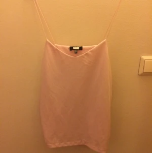  - Linne från Bik Bok. Passar nog även en M