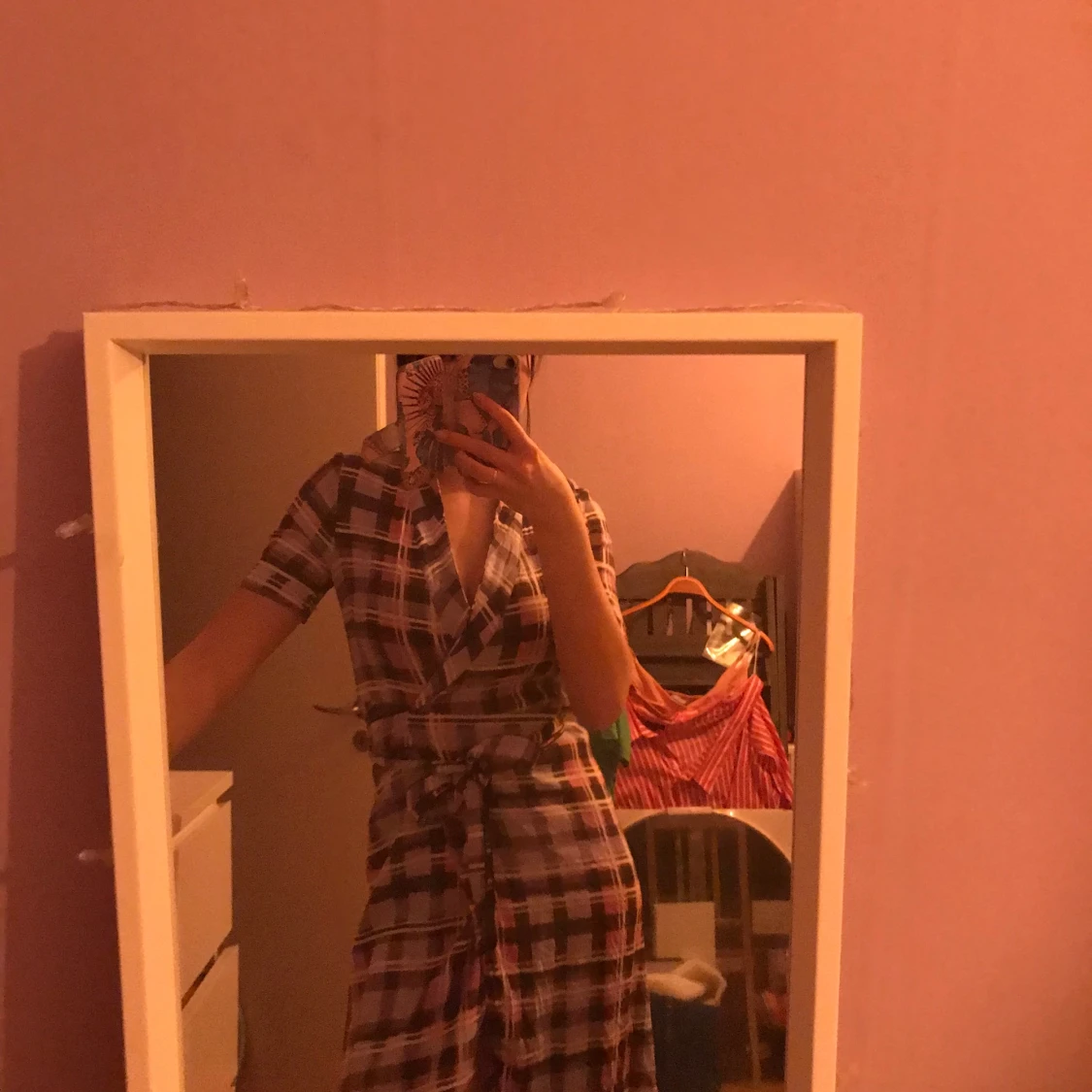 Lila rutig klänning - 91