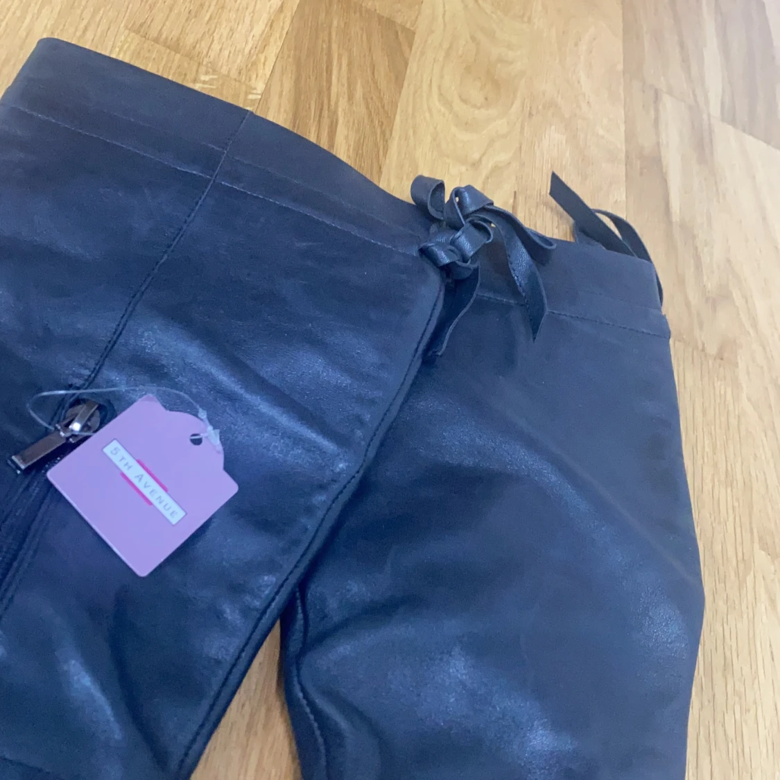 Svarta klackskor - 91