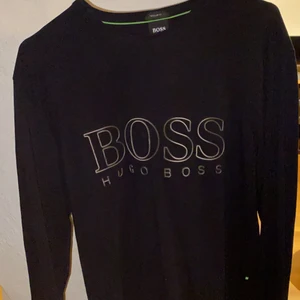 Hugo boss tröja - Hugo boss tröja ny skick