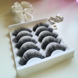  - Självklart oanvända. 1 par har sålts sedan bilden tog därav säljs nu 4 resterande par. Frakt kostar 10 kr🙌