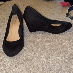 Skor - Skriv för pris per skor