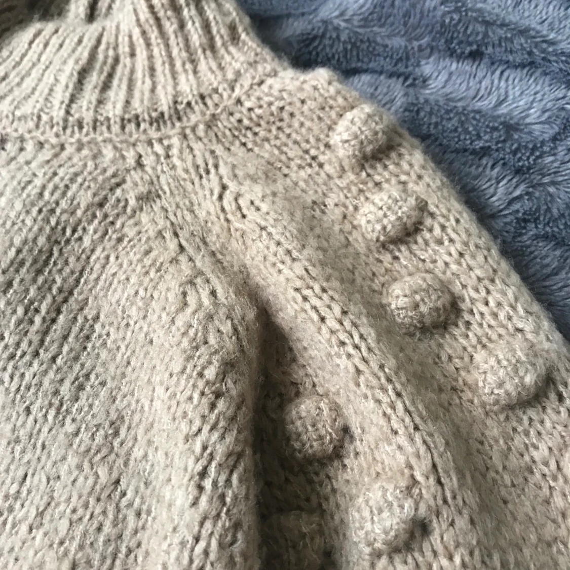 Stickad tröja - 91