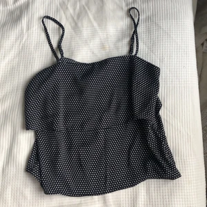 Satin linne - Aldrig använd pga fel storlek, perfekt skick, superfin!!! 