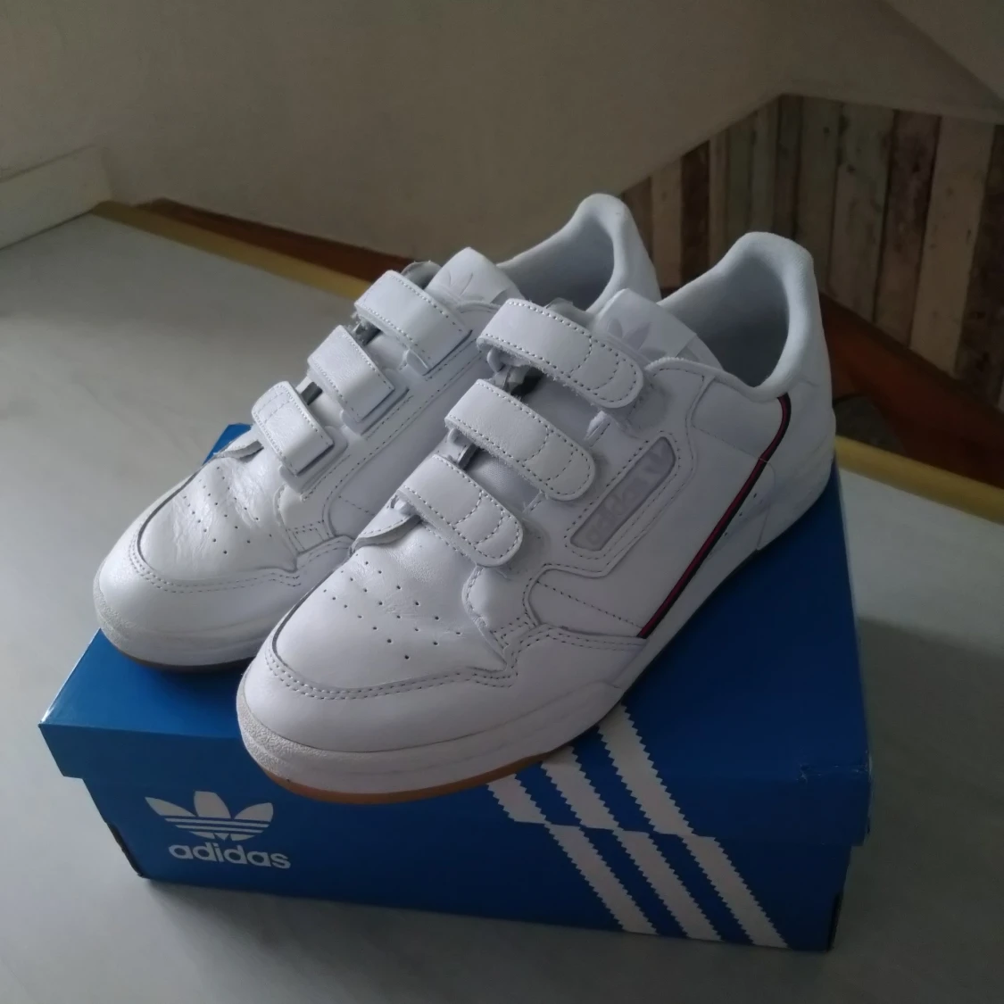 Helt nya Adidas skor