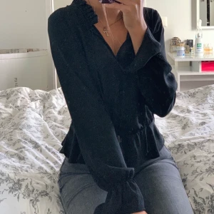 Blus - Jätte fin blus från Gina tricot, aldrig använd storlek xs! 