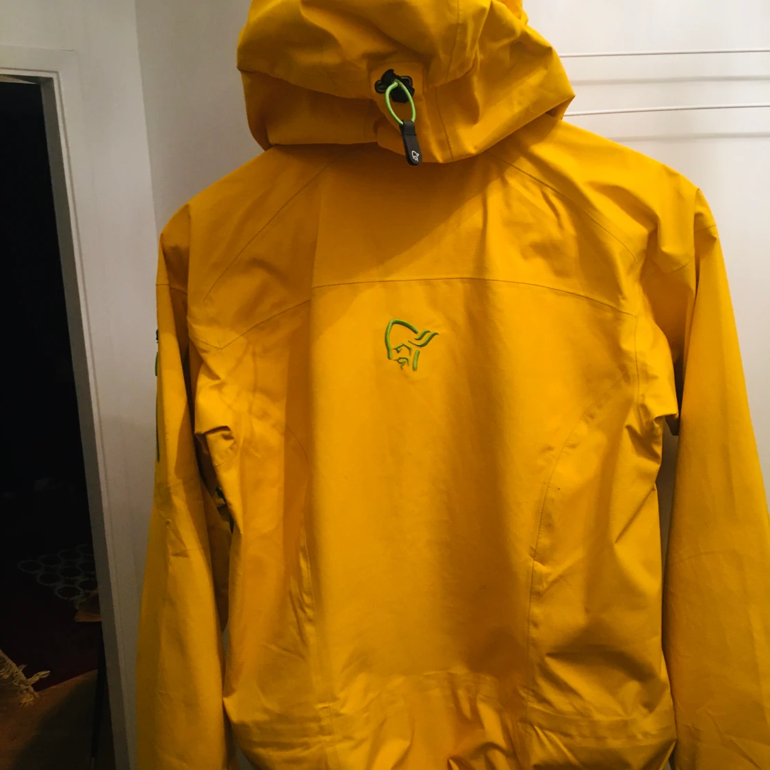 Norrona loften Gore-tex vind jacka storlek S - 90