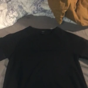 En klänning  - En klänning 