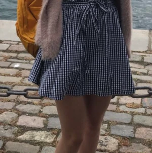 Rutig kjol - En av de sötaste kjolarna som finns och de har fickor:))