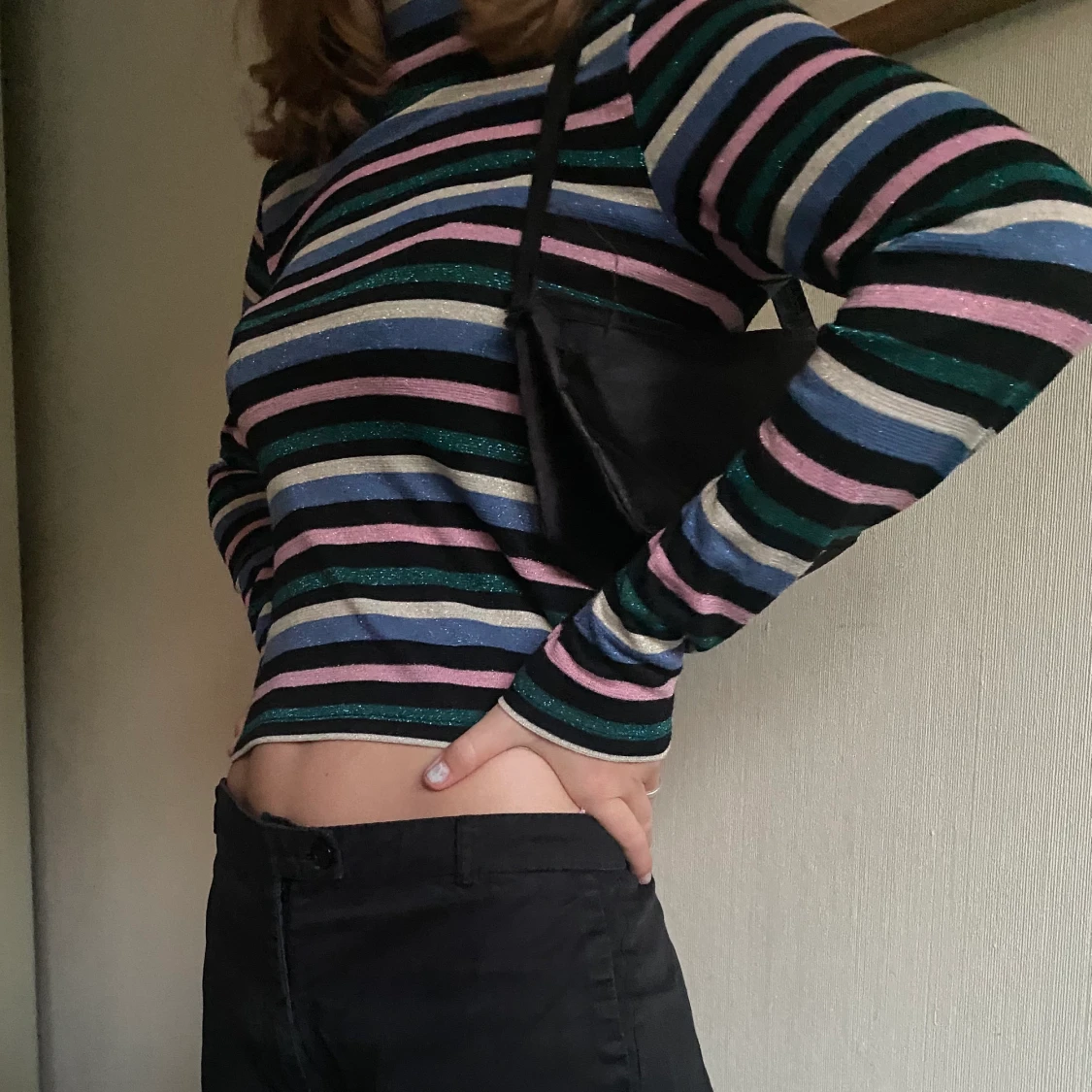 Randig polotröja som glittrar - 90