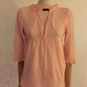  - Tunika i mycket bra skick