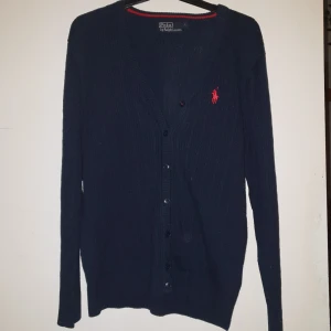  - Ralph lauren i nyskick, använd endast två gånger 