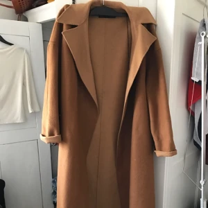  - Köpt på Zara, hand made