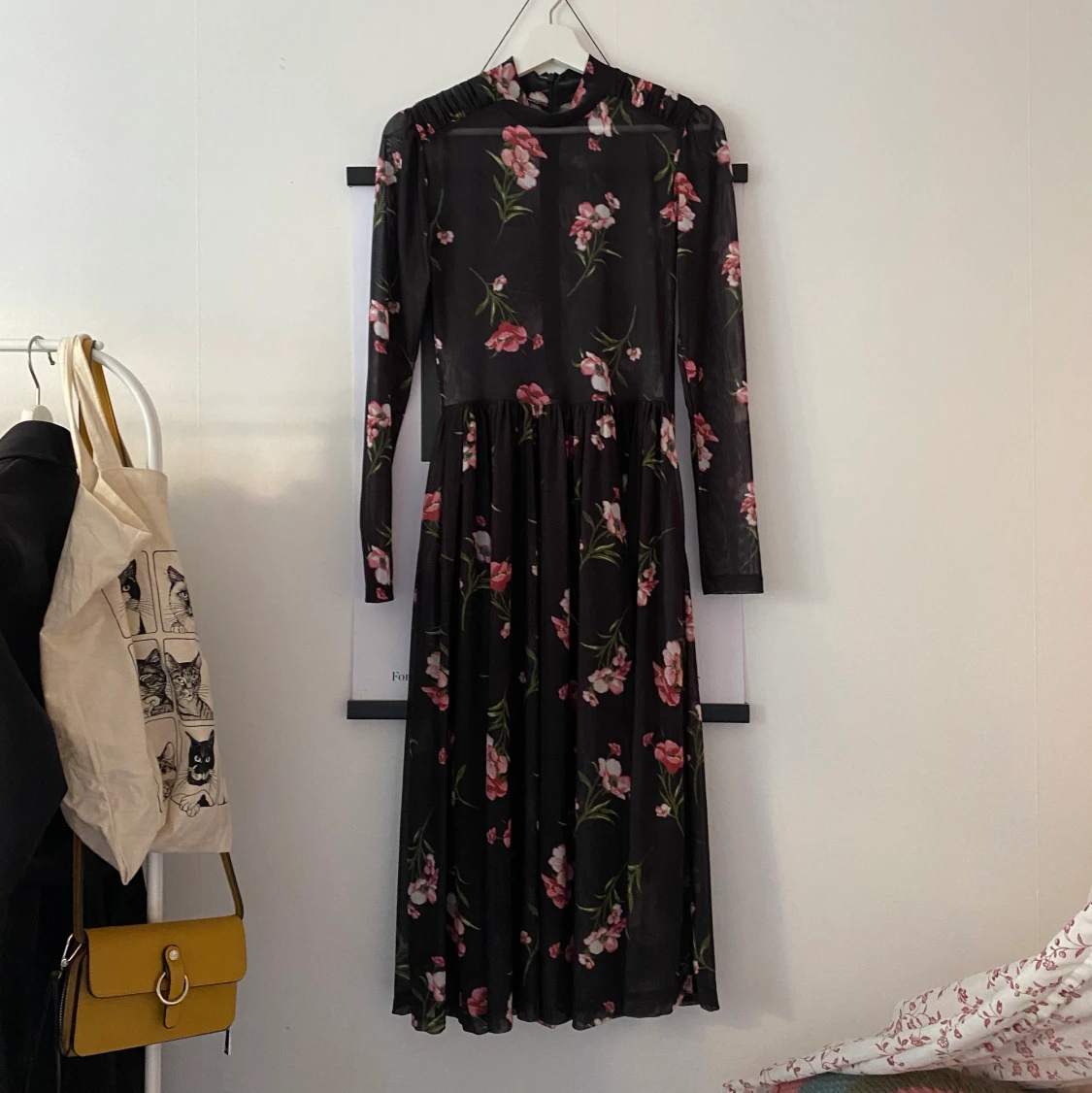 Blommig långklänning