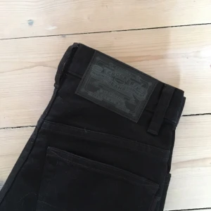  - Byxor från crocker i modellen 310 Skinny. Köpare står för frakt.