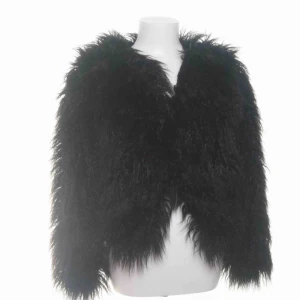  - Snygg jacka ifrån dry lake, fint skick, storlek xs. Väldigt burrig, vågigt hår i pälsen.  Super snygg.  Möts i Göteborg 