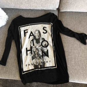  - Blus Reserved S Bra skick 