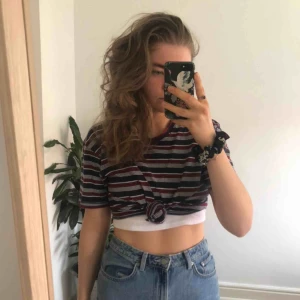  - Randing mjuk t-shirt, kan stylas på massa olika sätt - frakt 20kr/ Swish